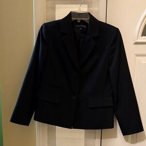 Women’s dark navy pin stripped suit jacket